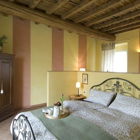 Agriturismo Cascina Maiocca Mediglia Номер фото