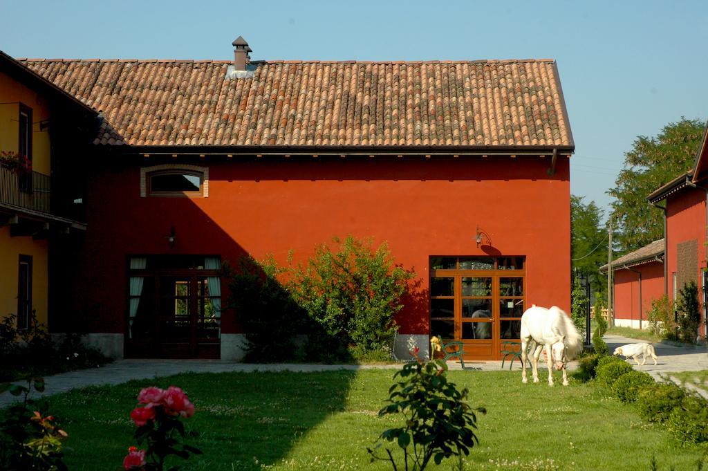 Agriturismo Cascina Maiocca Mediglia Экстерьер фото